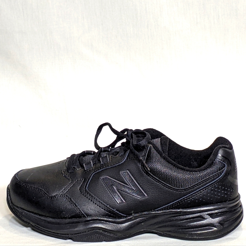 NEW New Balance 411 4E Xwide Leather Walking Comfort Shoe 8.5 black